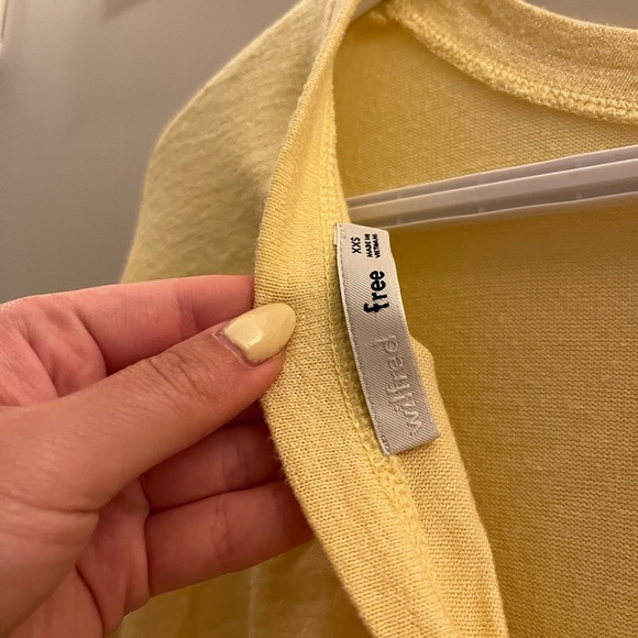 ARITZIA Wilfred Free Sweater - Picture 3 of 3